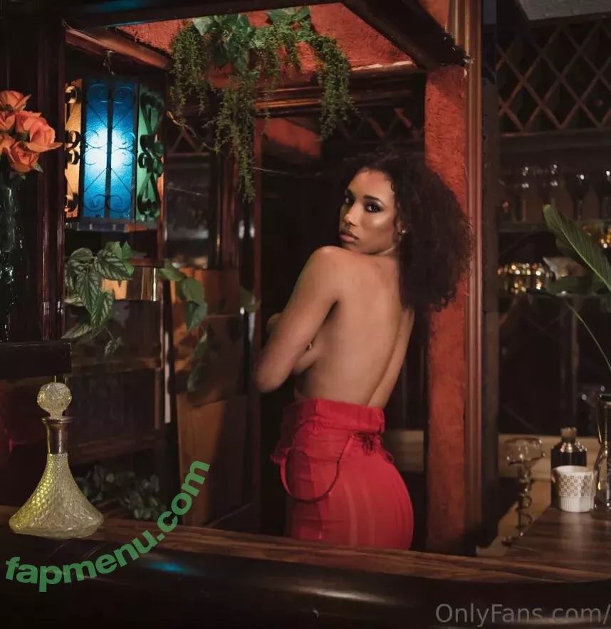 Brookliyn Wren nude photo #0539 (UFC Ring Girl / brookliyn_wren / brookliynwren / helloBROOKLIYN)