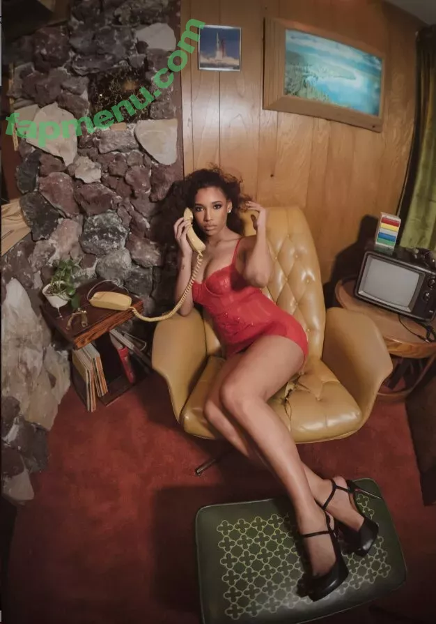 Brookliyn Wren nude photo #0551 (UFC Ring Girl / brookliyn_wren / brookliynwren / helloBROOKLIYN)