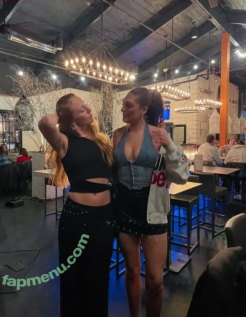 Brooklyn Strandy nude photo #0021 (brooklynstrandy)