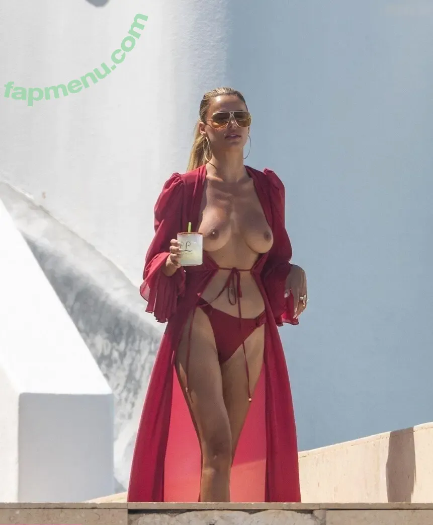 Brooks Nader nude photo #1353 (brooksnader)