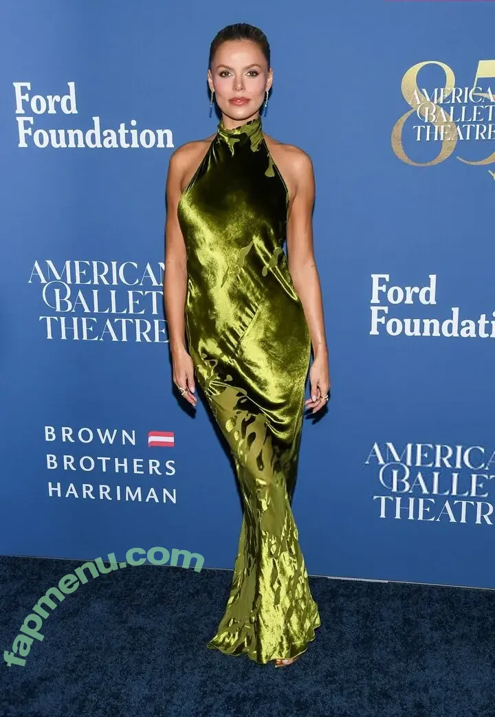 Brooks Nader nude photo #1611 (brooksnader)