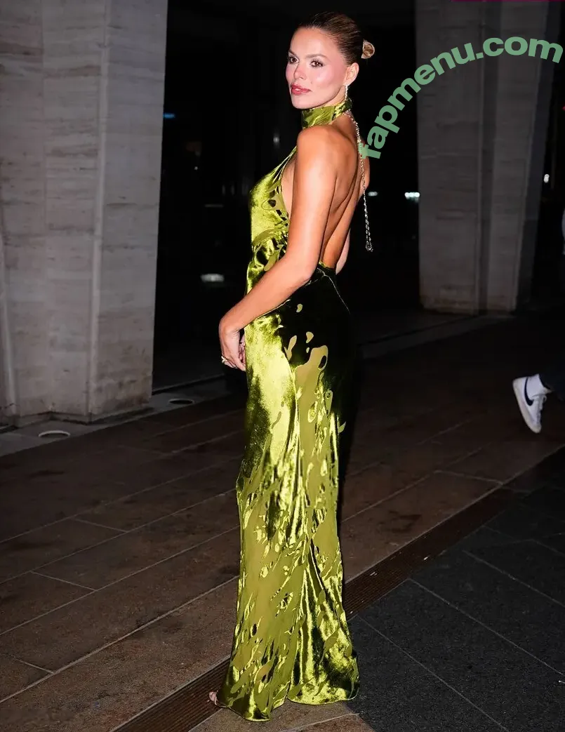 Brooks Nader nude photo #1638 (brooksnader)