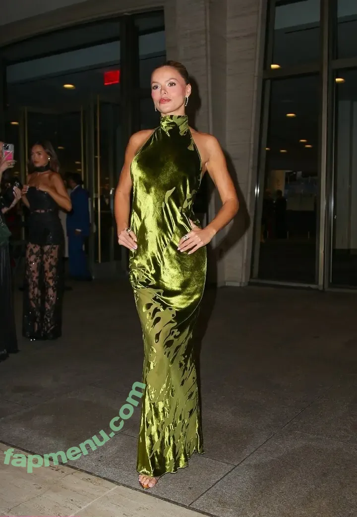 Brooks Nader nude photo #1645 (brooksnader)