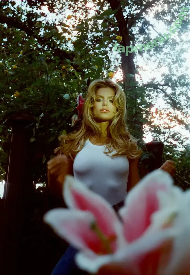 Brooks Nader nude photo #1743 (brooksnader)