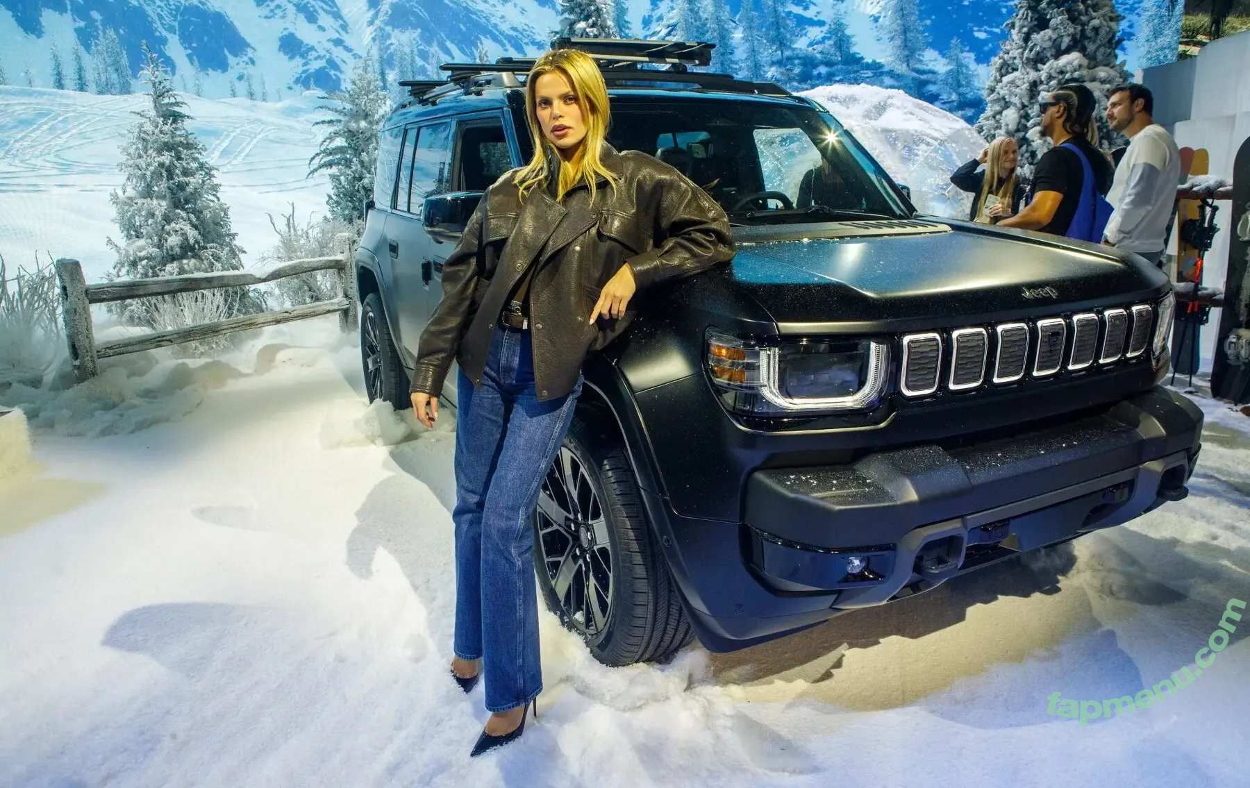 Brooks Nader nude photo #1807 (brooksnader)