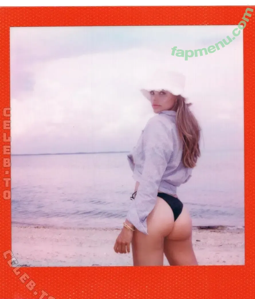 Brooks Nader nude photo #1888 (brooksnader)