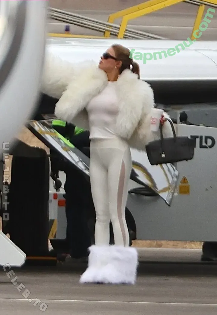 Brooks Nader nude photo #1950 (brooksnader)