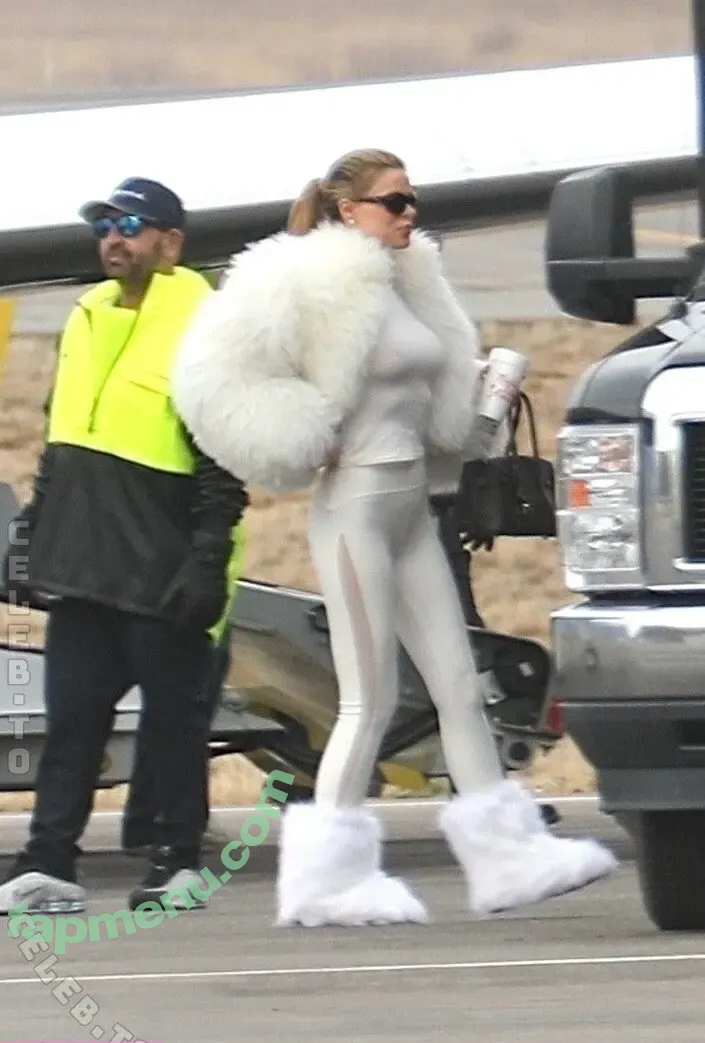 Brooks Nader nude photo #1965 (brooksnader)