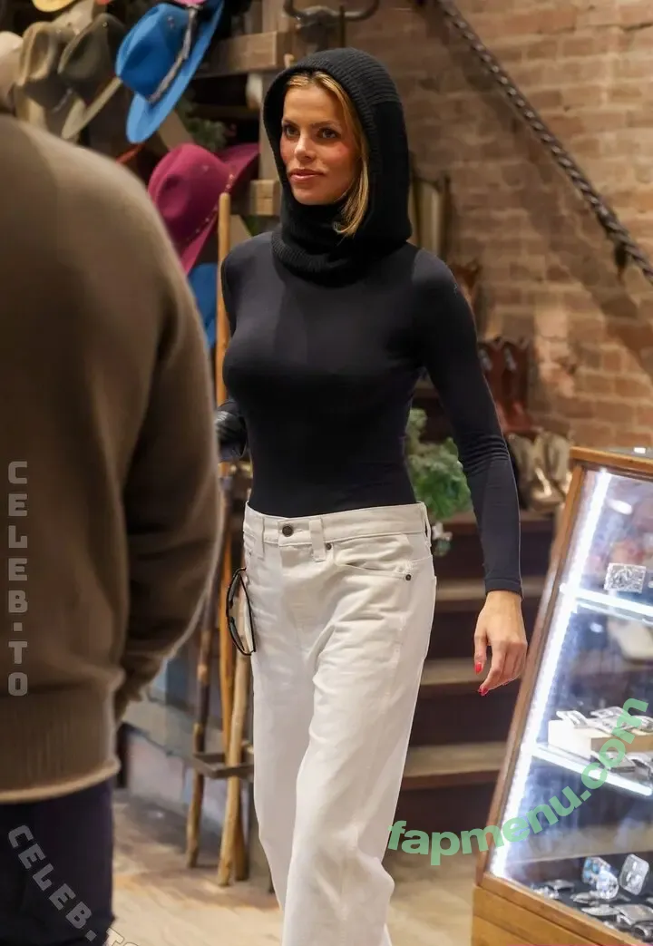 Brooks Nader nude photo #1980 (brooksnader)