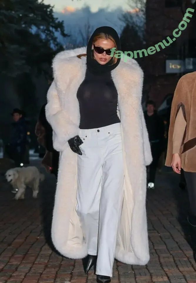 Brooks Nader nude photo #2001 (brooksnader)