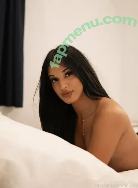 Brownielizy nude photo #0024 (Brownielizy)