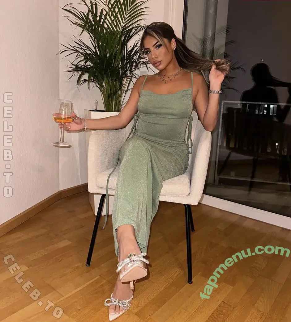 Brs_yagmur nude photo #0071 (Brs_yagmur)