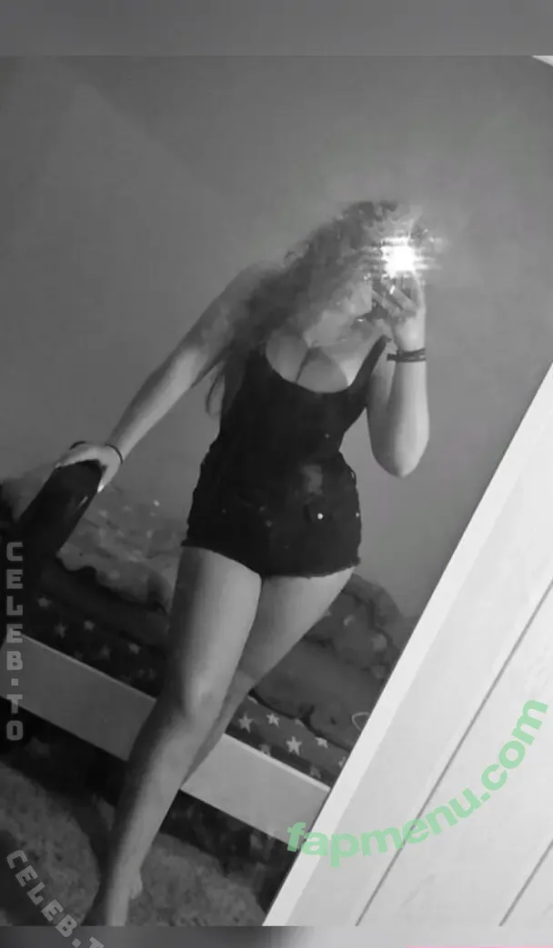 bruchpilotin_ nude photo #0016 (bruchpilotin_)