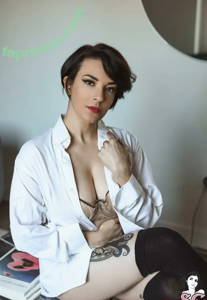 Brujaja nude photo #0436 (brujajagaming / brujitaburbuja)