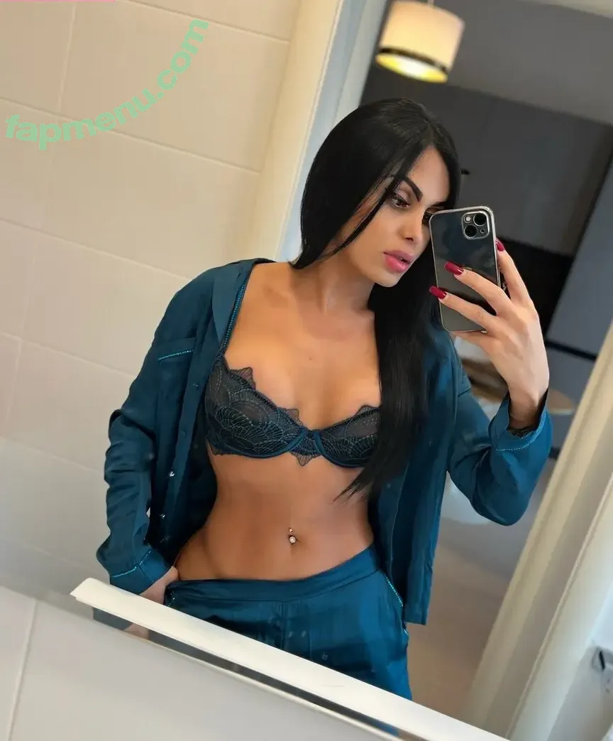 Bruna Butterfly nude photo #0127 (bruna.butterfly.oficial / brunabutterfly / brunnabutterfly)