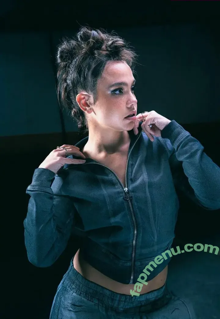 Bruna Carvalho nude photo #0135 (Bruna16 / bruallhoo)