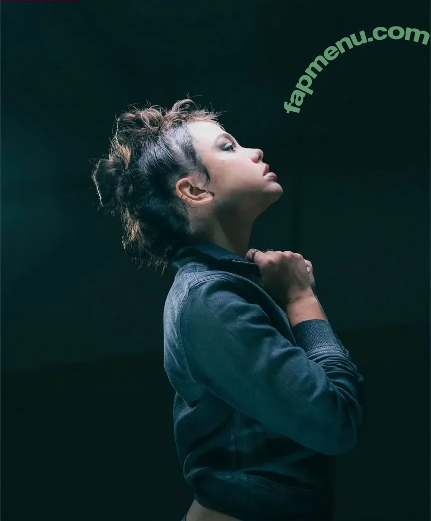 Bruna Carvalho nude photo #0136 (Bruna16 / bruallhoo)