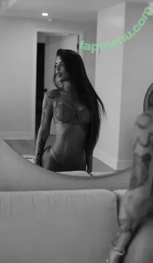 Bruna Figueiredo / bb.angell / brunalcfigueiredo nude photo #0052