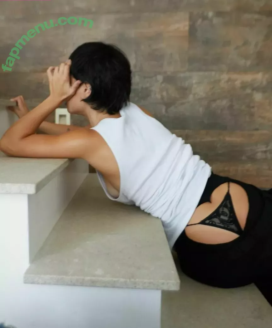 Bruna Griphao nude photo #0014 (brunagriphaoo)