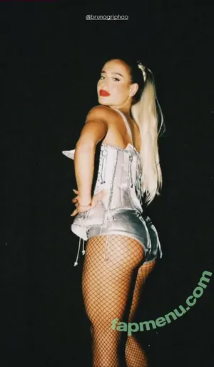 Bruna Griphao / brunagriphaoo nude photo #1141