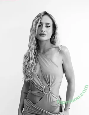 Bruna Griphao / brunagriphaoo nude photo #1152