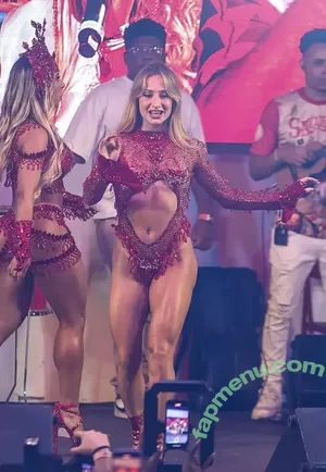 Bruna Griphao / brunagriphaoo nude photo #1189