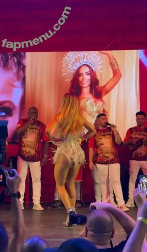 Bruna Griphao / brunagriphaoo nude photo #1301