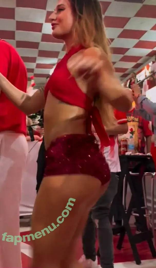 Bruna Griphao nude photo #1122 (brunagriphaoo)