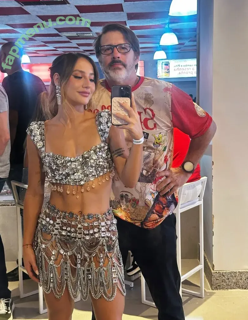 Bruna Griphao nude photo #1125 (brunagriphaoo)