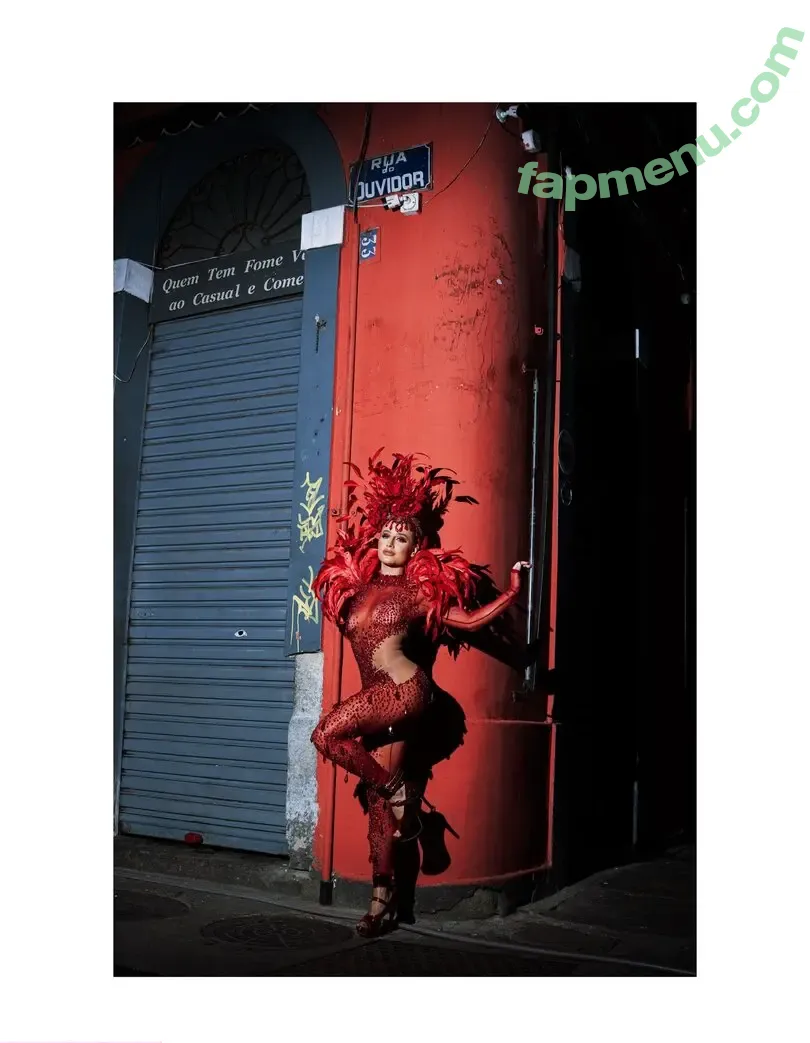 Bruna Griphao nude photo #1209 (brunagriphaoo)