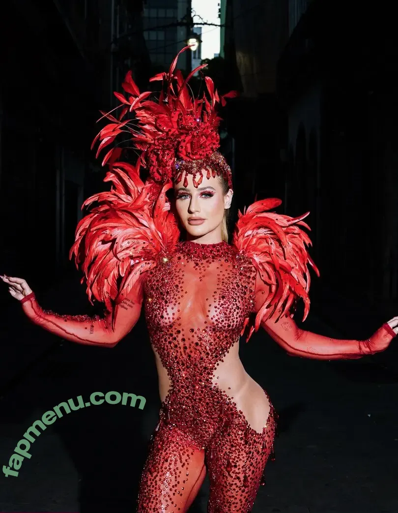 Bruna Griphao nude photo #1211 (brunagriphaoo)