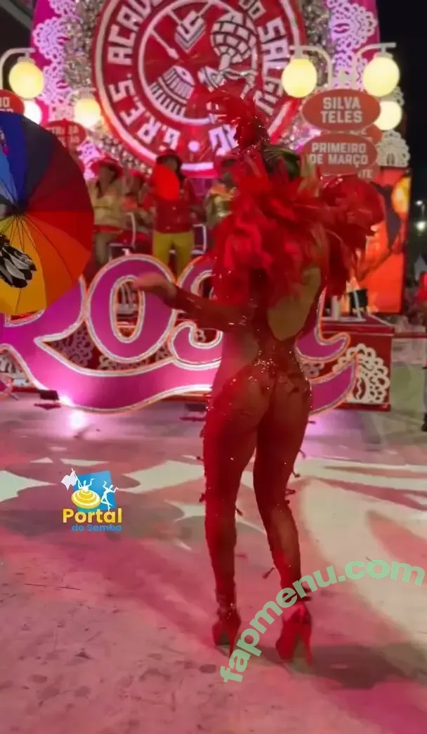 Bruna Griphao nude photo #1233 (brunagriphaoo)