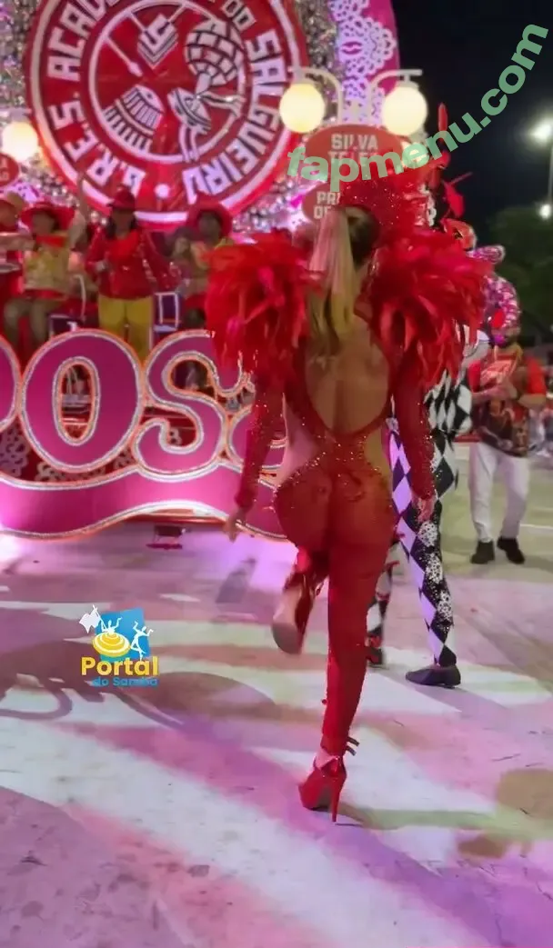 Bruna Griphao nude photo #1234 (brunagriphaoo)