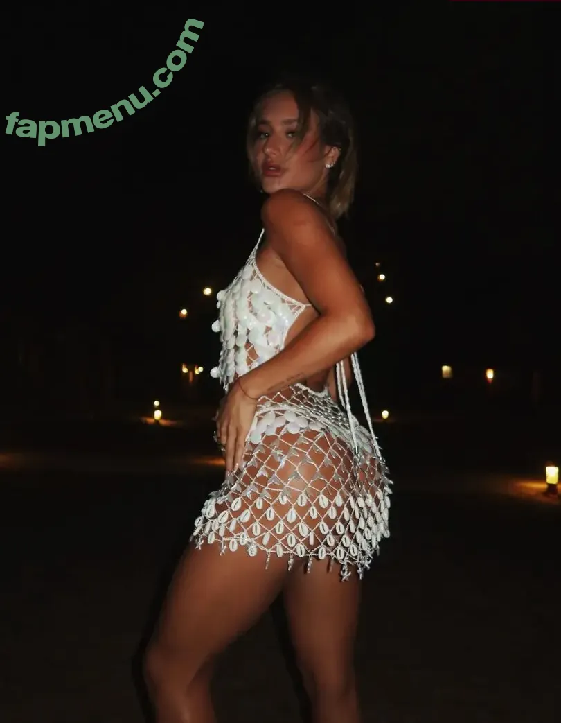 Bruna Griphao nude photo #1307 (brunagriphaoo)