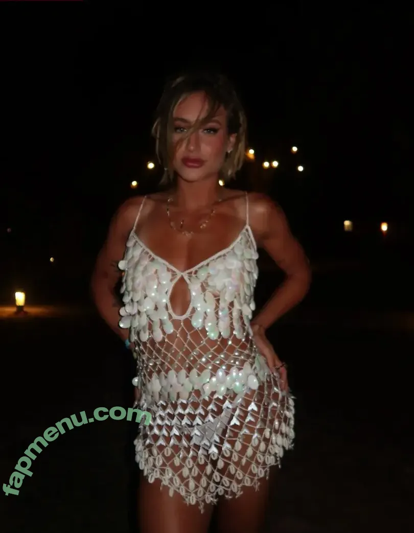 Bruna Griphao nude photo #1312 (brunagriphaoo)