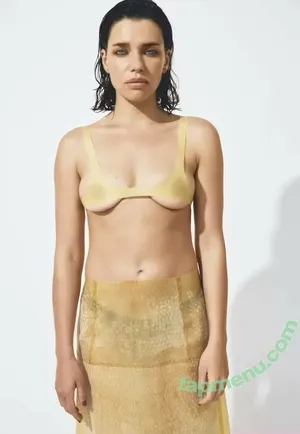 Bruna Linzmeyer / brunalinzmeyer nude photo #0216