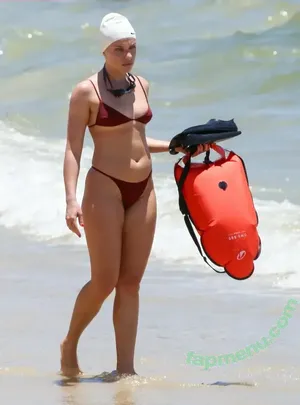 Bruna Linzmeyer / brunalinzmeyer nude photo #0248