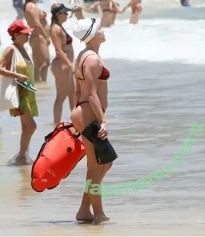 Bruna Linzmeyer / brunalinzmeyer nude photo #0251