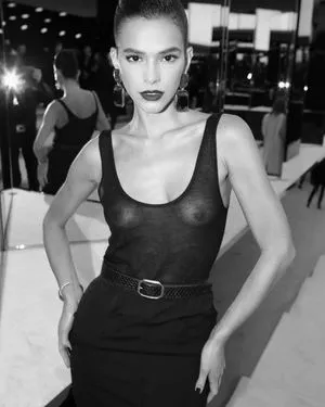 Bruna Marquezine / brumarquezine / brunamarquezine nude photo #0021