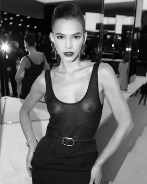 Bruna Marquezine / brumarquezine / brunamarquezine nude photo #0023