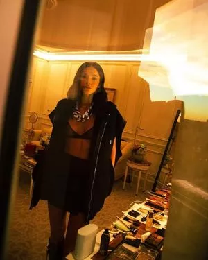 Bruna Marquezine / brumarquezine / brunamarquezine nude photo #0030