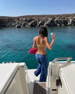 Bruna Marquezine / brumarquezine / brunamarquezine nude photo #0033