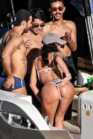 Bruna Marquezine / brumarquezine / brunamarquezine nude photo #0052