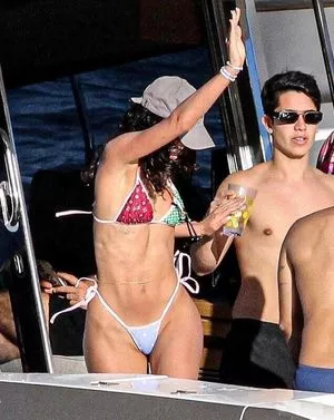 Bruna Marquezine / brumarquezine / brunamarquezine nude photo #0055