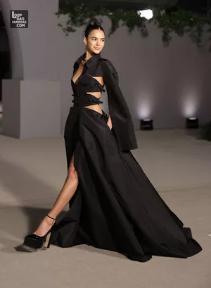 Bruna Marquezine / brumarquezine / brunamarquezine nude photo #0154