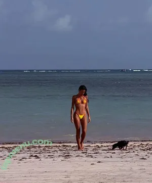 Bruna Marquezine / brumarquezine / brunamarquezine nude photo #0766