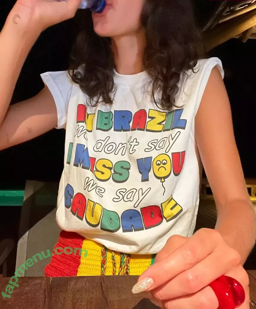 Bruna Marquezine nude photo #0012 (brumarquezine / brunamarquezine)