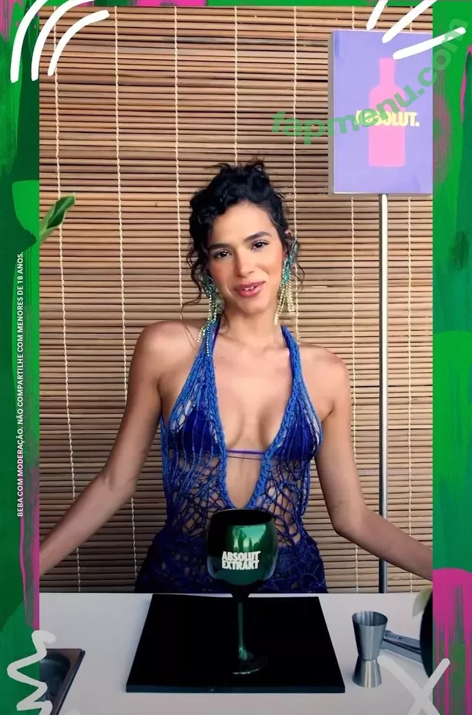 Bruna Marquezine nude photo #0049 (brumarquezine / brunamarquezine)