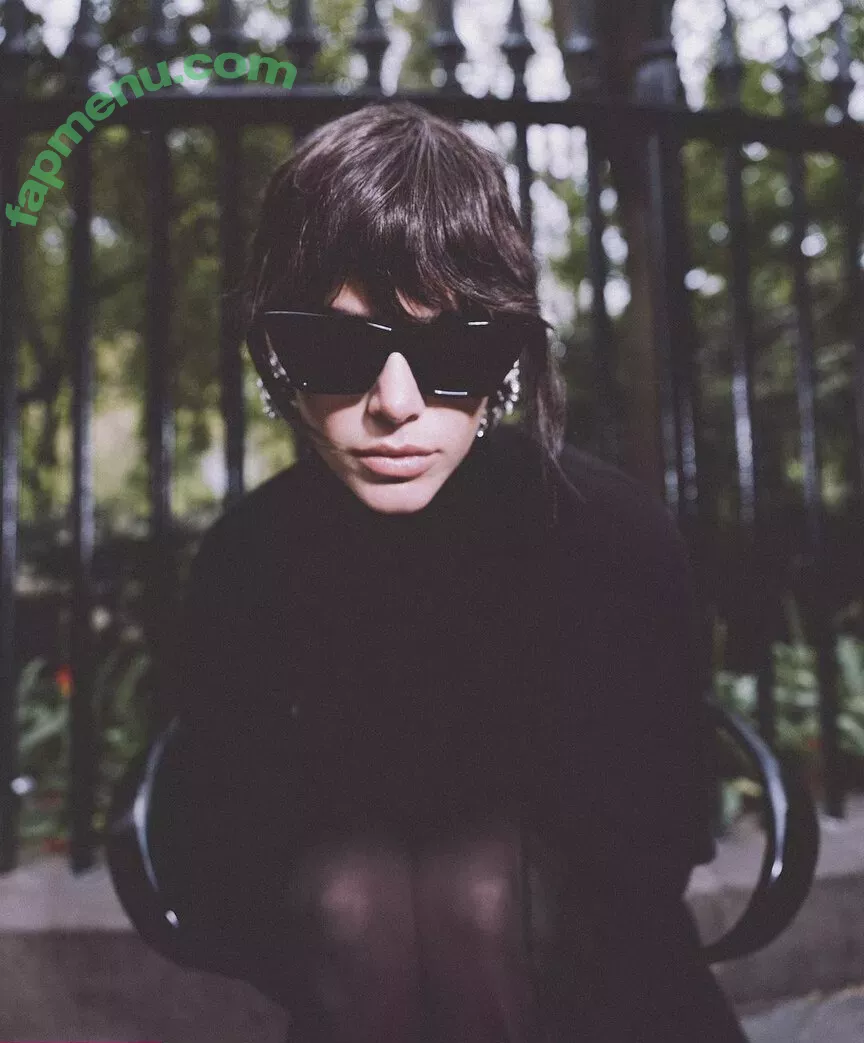 Bruna Marquezine nude photo #0168 (brumarquezine / brunamarquezine)