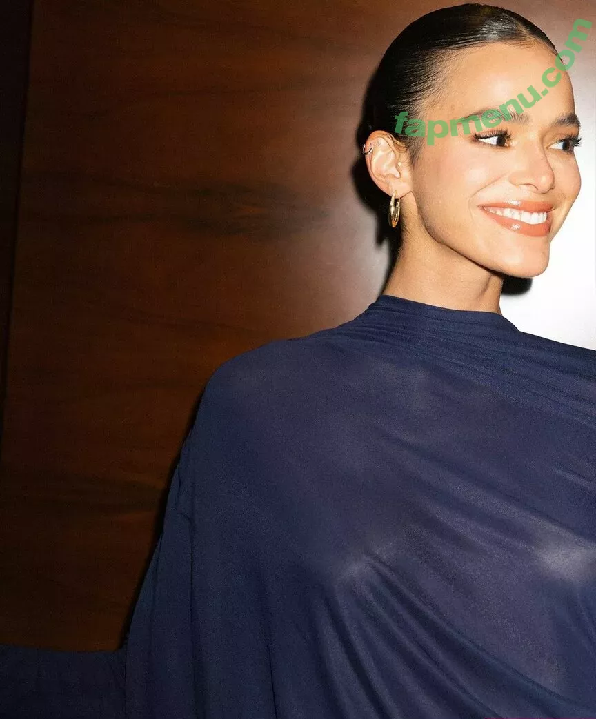 Bruna Marquezine nude photo #0179 (brumarquezine / brunamarquezine)